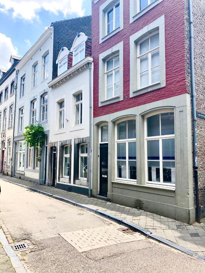 Bed and Breakfast Accademia00 à Maastricht Extérieur photo